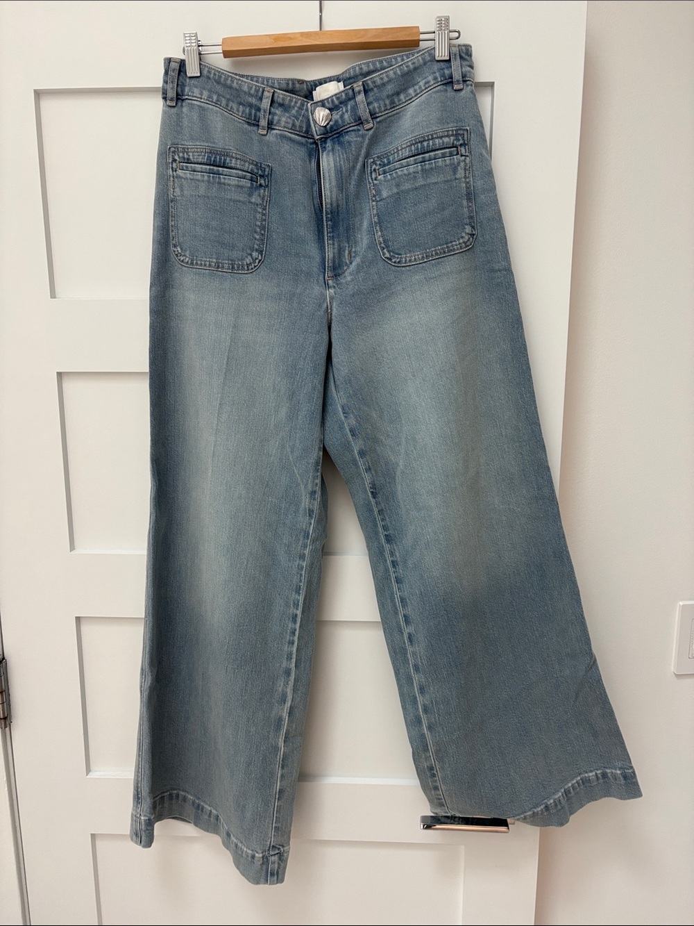 H&M Light Blue Wide-Leg Jeans with Front Patch Pockets